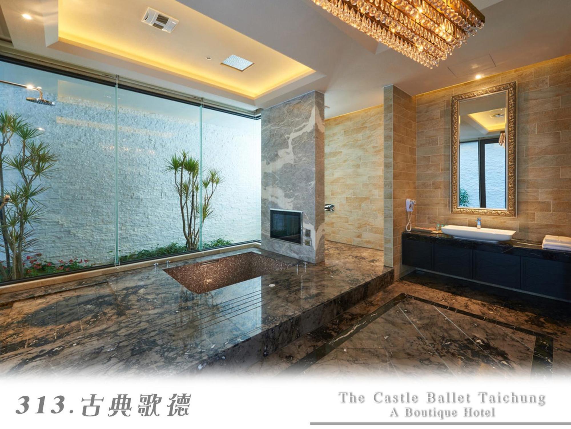 The Castle Ballet Taichung A Boutique Hotel מראה חיצוני תמונה