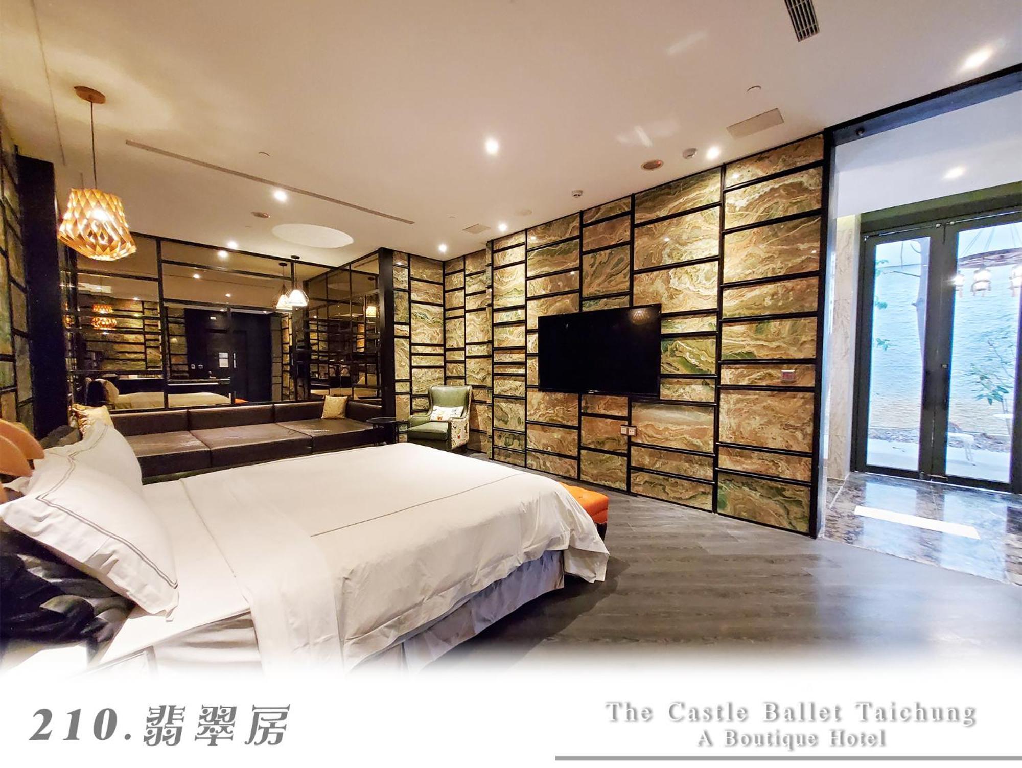 The Castle Ballet Taichung A Boutique Hotel מראה חיצוני תמונה